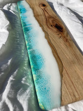 Load image into Gallery viewer, Raw Timber Cheeseboards